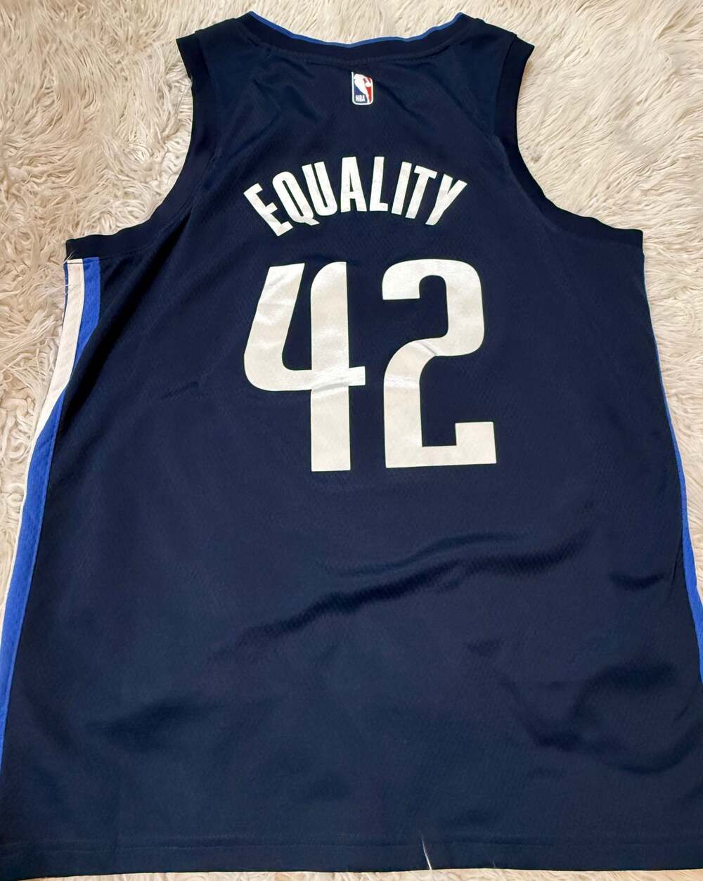 Dallas Mavericks #42 Equality Nike Swingman Jersey Size 48 NBA